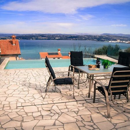 Liams Mansion Villa Копер Екстериор снимка